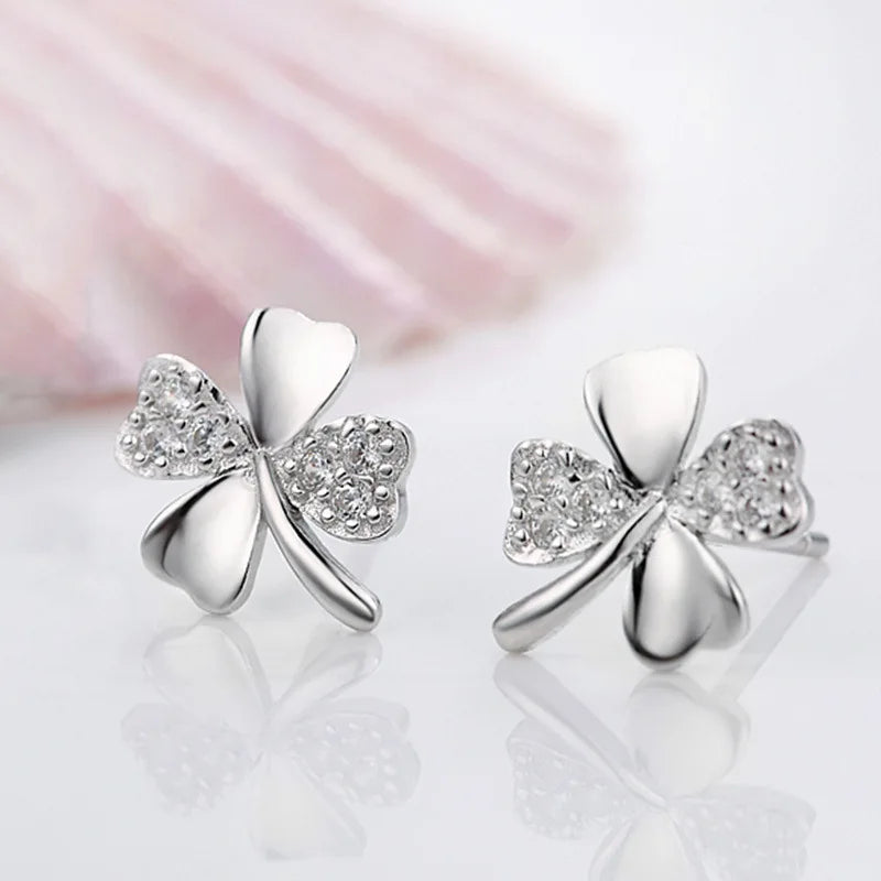 Hot Sale 925 Sterling Silver Heart Earring brincos pendientes Lucky Clover Stud Earring For Women Gift oorbellen S-E55