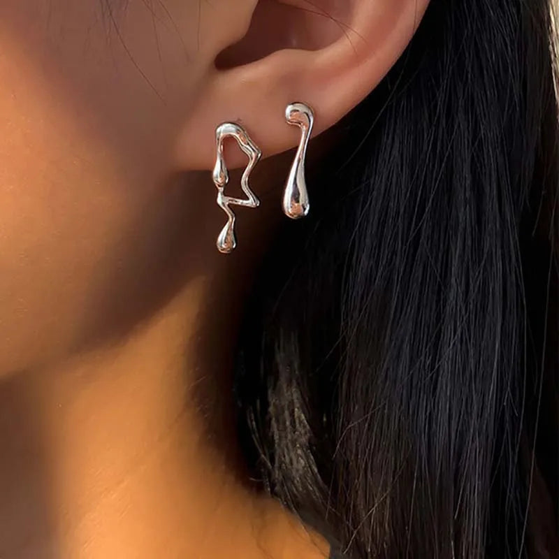 Fashion Sliver Color Asymmetrical Water Drop Earrings for Woman Retro Punk Hip Hop Metal Geometric Irregular Earrings Jewelry